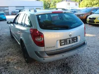 Gebraucht Renault Laguna II Authentique 107 PS (78 kW) 2001 Grau Limousine