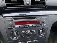 Gebraucht BMW 118 Cabriolet Comfort Edition 143 PS (105 kW) 2011 Schwarz Cabrio