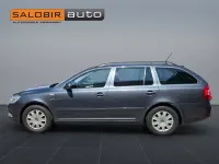 Gebraucht Skoda Octavia Ambiente 160 PS (117 kW) 2010 Grau Kombi