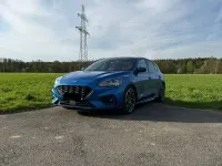 Usado Ford Focus ST-Line 120 CV (88 kW) 2018 Azul Berlina