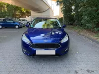 Gebraucht Ford Focus Trend 125 PS (91 kW) 2018 Blau Limousine