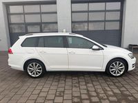 Gebraucht VW Golf VII Highline 140 PS (102 kW) 2015 Weiß Kombi