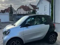 Gebraucht Smart ForTwo Coupé 90 PS (66 kW) 2018 Silber Coupé