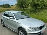 Gebraucht BMW 118 122 PS (89 kW) 2004 Silber Kleinwagen