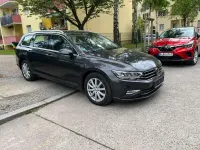 Usata VW Passat Conceptline 150 CV (110 kW) 2023 Grigio Station wagon