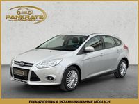 Gebraucht Ford Focus Champions Edition 128 PS (94 kW) 2013 Silber Limousine