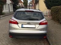 Gebraucht Ford Focus 2012 Grau Kombi