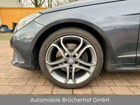 gebraucht Mercedes E200 Coupe Aut/Navi/LED/Kamera/Panorama/AHK/SHZ