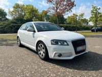 Gebraucht Audi A3 S-Line 125 PS (91 kW) 2010 Weiß Kleinwagen