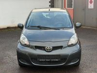Gebraucht Toyota Aygo Cool 68 PS (50 kW) 2011 Grau Kleinwagen