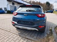 Gebraucht Kia Stonic Edition 7 120 PS (88 kW) 2018 Blau SUV