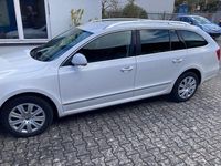 Gebraucht Skoda Superb Ambition 170 PS (125 kW) 2013 Weiß Kombi
