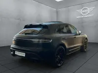 Gebraucht Porsche Macan GTS Sport 441 PS (324 kW) 2023 Schwarz SUV