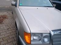 Gebraucht Mercedes 300 113 PS (83 kW) 1991 Limousine