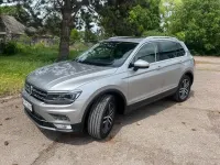 Gebraucht VW Tiguan Highline 150 PS (110 kW) 2016 Tungsten silver SUV