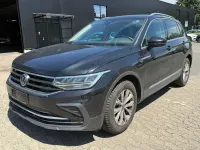 Gebraucht VW Tiguan Life 150 PS (110 kW) 2023 Schwarz SUV