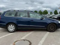 Gebraucht VW Passat Comfortline 140 PS (102 kW) 2010 Blau Kombi