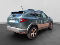 Gebraucht Dacia Duster 131 PS (96 kW) 2024 Grün SUV