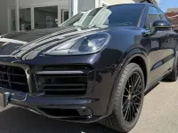 Gebraucht Porsche Cayenne Sport 462 PS (339 kW) 2021 Tiefschwarzmetallic SUV