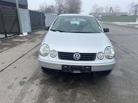 Gebraucht VW Polo Basis 54 PS (39 kW) 2004 Silber Limousine