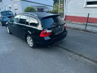 Gebraucht BMW 320 163 PS (119 kW) 2005 Schwarz Kombi