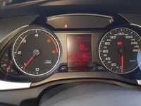 Gebraucht Audi A4 136 PS (100 kW) 2012 Grau Kombi