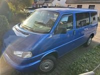 Second-hand VW Multivan 116 CP (85 kW) 1999 Albastru Monovolum