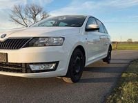Gebraucht Skoda Rapid Ambition 125 PS (91 kW) 2014 Weiß Kleinwagen