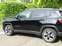 Gebraucht Jeep Compass Limited 170 PS (125 kW) 2018 Schwarz SUV