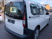 Neu VW Caddy 116 PS (85 kW) 2026 Candyweiß Van / Kleinbus