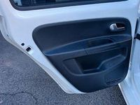 Gebraucht VW e-up! Style 61 kW (83 PS) 2021 Weiß Kleinwagen