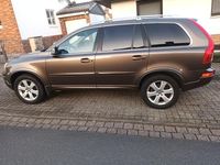 Gebraucht Volvo XC90 Pro 200 PS (147 kW) 2014 Braun SUV