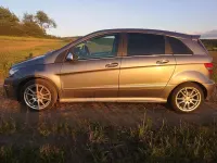 Gebraucht Mercedes B200 136 PS (100 kW) 2010 Grau Van / Kleinbus