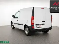 Gebraucht Mercedes Citan 111 116 PS (85 kW) 2021 Arktikweiss Van / Kleinbus