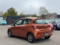 Gebraucht Hyundai i10 Intro Edition 87 PS (63 kW) 2014 Orange Kleinwagen