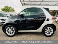 Gebraucht Smart ForTwo Cabrio 90 PS (66 kW) 2017 Schwarz Cabrio