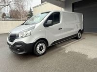 Gebraucht Renault Trafic 145 PS (106 kW) 2018 Silber Van / Kleinbus