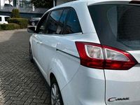Second-hand Ford C-MAX 125 CP (91 kW) 2016 Alb Monovolum
