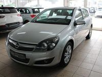 Gebraucht Opel Astra Innovation 116 PS (85 kW) 2009 Silber Limousine