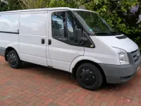 Gebraucht Ford Transit 85 PS (62 kW) 2009 Weiß Van / Kleinbus