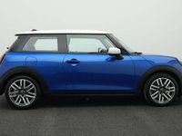 Gebraucht Mini Cooper Classic 156 PS (114 kW) 2024 Blau Kleinwagen