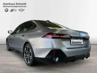 Gebraucht BMW i5 M Sport 442 kW (601 PS) 2025 Bmw individual frozen pure grey Limousine