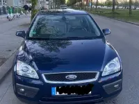 Używany Ford Focus Titanium 116 KM (85 kW) 2005 Niebieski Sedan/Limuzyna