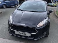 gebraucht Ford Fiesta TREND 1,25L CELEBRATION WINTERPAKET