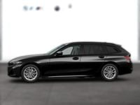 Gebraucht BMW 320e Efficient Dynamics 204 PS (150 kW) 2024 Schwarz metallic Kombi
