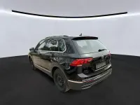 Gebraucht VW Tiguan Life 150 PS (110 kW) 2023 Deep black SUV