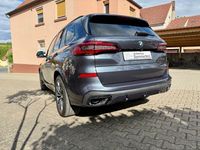 Gebraucht BMW X5 M Sport 340 PS (250 kW) 2022 Grau SUV