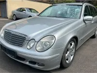 Gebraucht Mercedes E240 177 PS (130 kW) 2005 Silber Kombi
