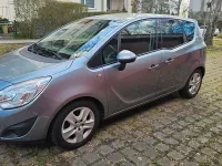 Gebraucht Opel Meriva Edition 101 PS (74 kW) 2011 Grau Van / Kleinbus
