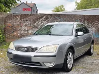 Gebraucht Ford Mondeo Ghia 131 PS (96 kW) 2004 Silber Limousine